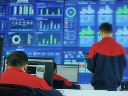 蓝思科技上榜“2024工业互联网500强”